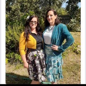 Choies Knee Length Black Floral Retro Skirt XL